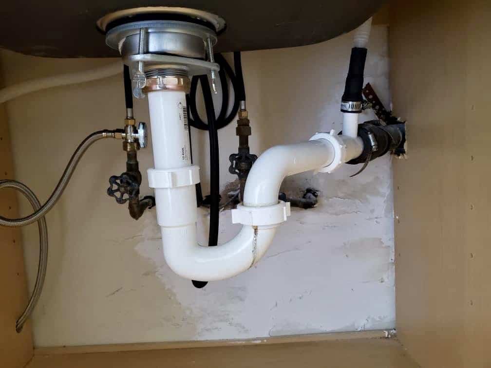 How Should The Dishwasher Connect to Drain Pipe? - Richmond Home Inspector